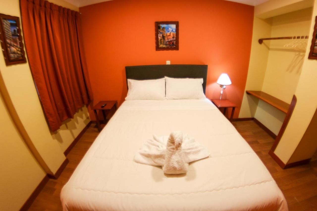 Hotel Rupaq 奥兰太坦波 外观 照片